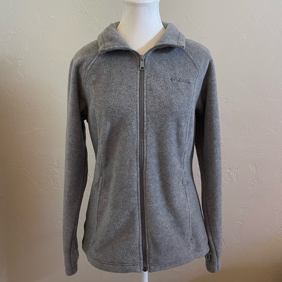 Columbia jacket, Size Medium, Color: Gray - Picture 1 of 3